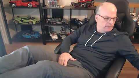 Snapshot of hornynthick70 chatting on February 11, 9:25 pm hornynthick70 online show from February 11, 9:25 pm