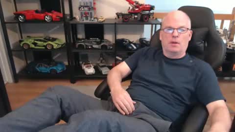 Snapshot of hornynthick70 chatting on January 20, 9:11 pm hornynthick70 online show from January 20, 9:11 pm