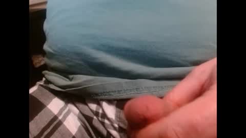 Snapshot of hornypilotguy chatting on January 1, 10:11 am hornypilotguy online show from January 1, 10:11 am