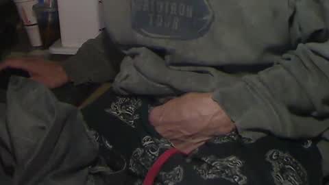 hornyscott666 online show from December 17, 8:12 am