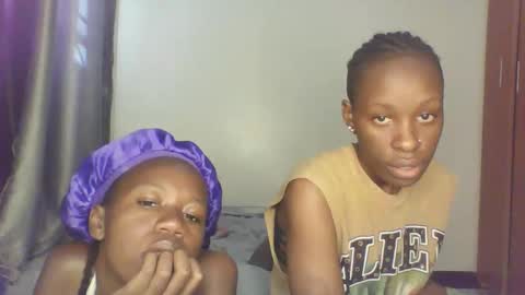 Snapshot of hornysouls01 chatting on September 14, 6:26 am hornysouls01 online show from September 14, 6:26 am