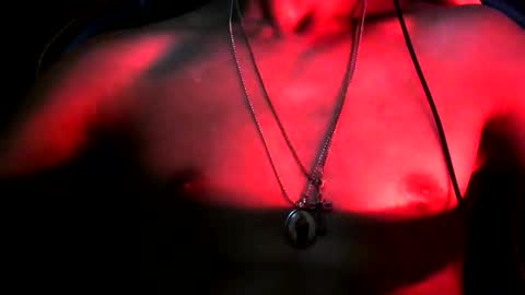 horsebrowm online show from February 15, 1:43 pm