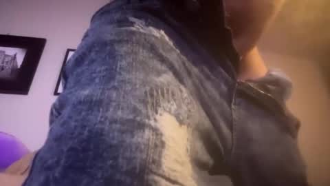 hoss43040 online show from October 13, 12:56 am