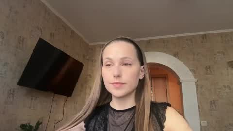 hot_chance_ online show from April 15, 12:19 pm