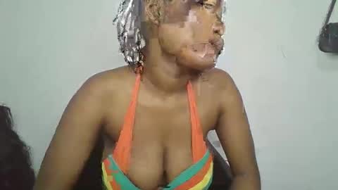 Zarah online show from April 10, 7:40 pm