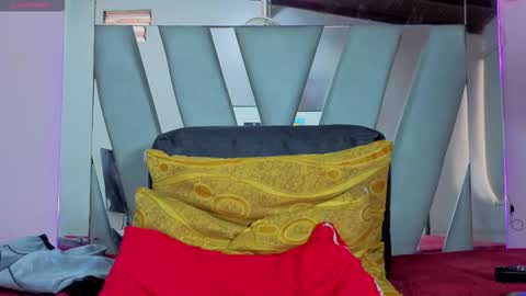 destinyk online show from November 23, 12:14 pm