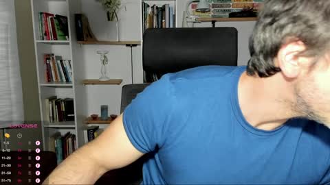 Martin online show from December 4, 7:06 pm