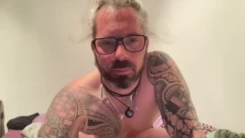 letmedoo2 online show from February 27, 7:04 pm