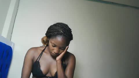 Milly online show from July 27, 3:15 am