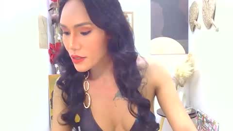 Andrea online show from December 22, 9:16 am