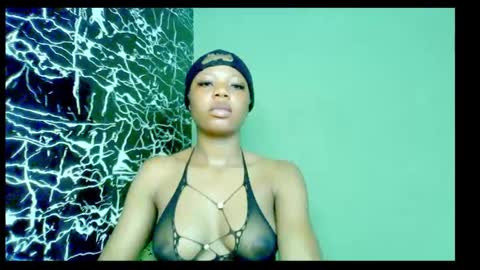 Stella online show from December 31, 1:15 am