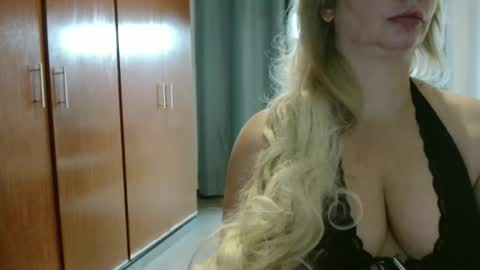 couple without tabus online show from December 13, 7:53 pm