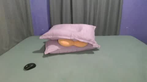 hotasian_pinky online show from July 5, 1:18 pm