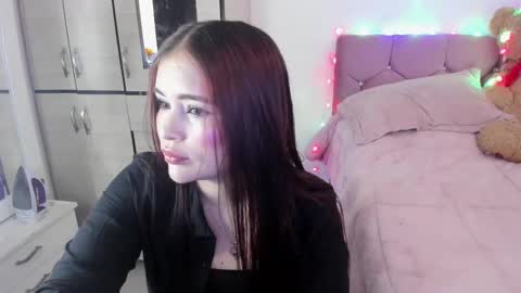 lesly and ander online show from February 17, 7:55 pm