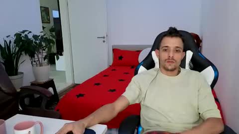 Hotboyshorny online show from February 24, 9:34 am