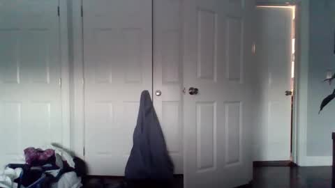 hotdog1124 online show from March 5, 12:25 pm