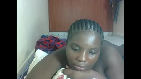 EBBY online show from April 23, 11:17 pm