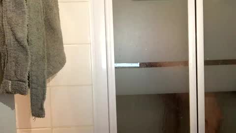 hotfrenchdadd online show from April 24, 7:43 am
