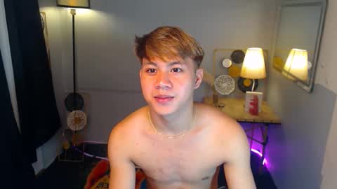 hotfucker_drei online show from September 26, 9:06 am