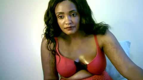 hotgold_311379 online show from March 5, 6:00 am