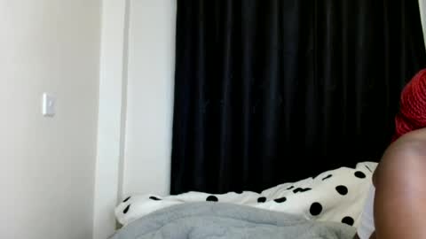 Hotie vives online show from July 24, 2:09 am