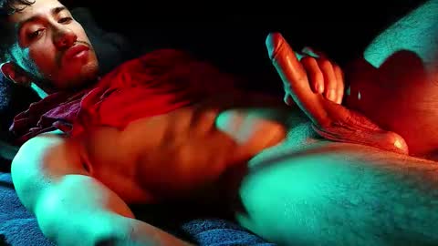 Hotlatinking online show from January 9, 10:59 pm