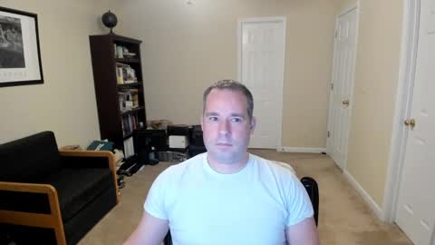 hotmale4u692000 online show from January 27, 2:53 am