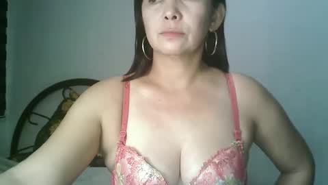 hotmamajen4u online show from June 3, 11:13 am