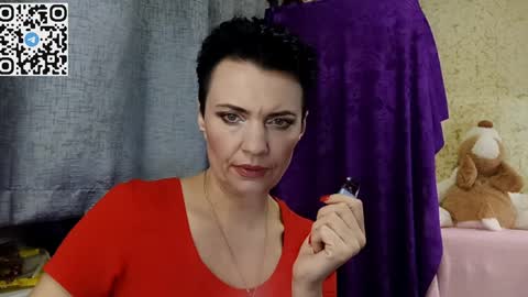 hotmamaqueen234 online show from March 28, 8:43 pm