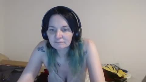 hotmodel1984 online show from March 24, 9:54 pm