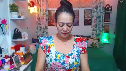 hotpinay_mira online show from December 2, 4:00 am