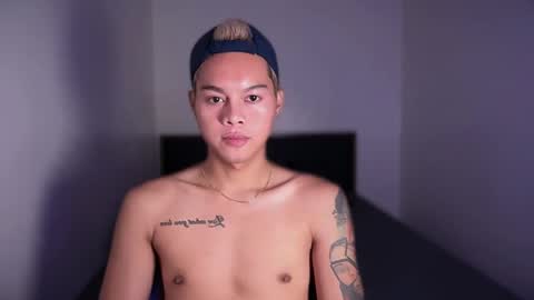 C A R L I T O online show from April 2, 10:22 am