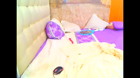 THEONE online show from February 25, 5:27 pm