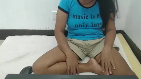 jenny online show from April 12, 4:44 pm