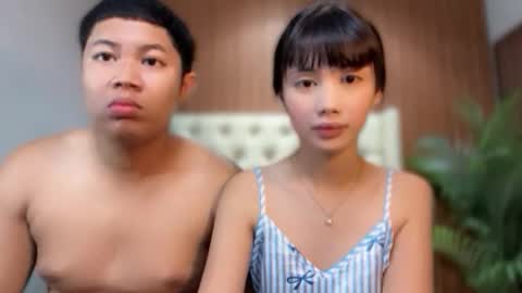 hottie_carlinexx online show from April 22, 5:14 am