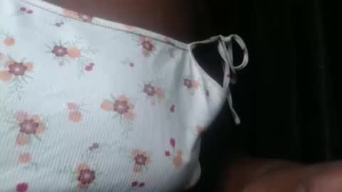 Ella online show from January 11, 10:38 pm