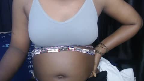 Ella online show from July 25, 2:48 pm