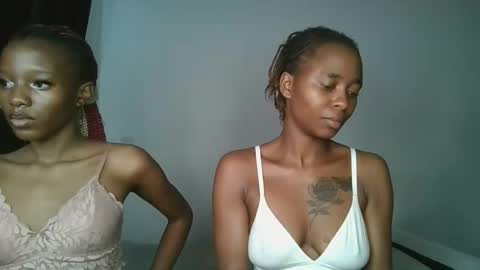 hottie_mistie online show from April 15, 9:45 am