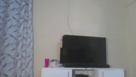 vera online show from April 17, 7:11 am