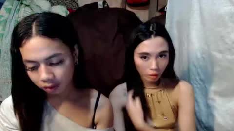 Snapshot of hottiescummerx chatting on September 27, 2:37 pm N I C A online show from September 27, 2:37 pm