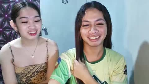 Snapshot of hottiescummerx chatting on January 29, 2:53 pm N I C A online show from January 29, 2:53 pm