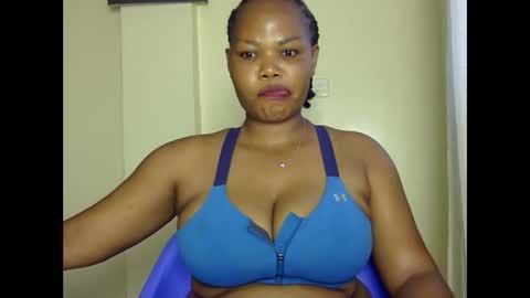 hotysquiter433224 online show from March 19, 5:02 am