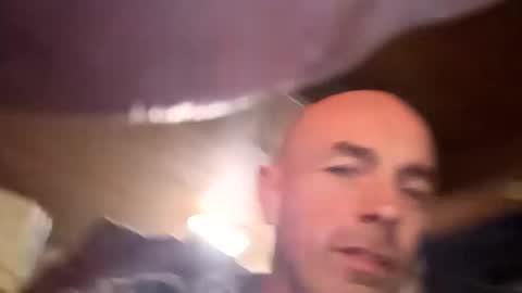 houndmefromhell online show from March 9, 3:54 am