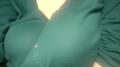 Snapshot of hp58649blabla chatting on October 28, 6:53 pm hp58649blabla online show from October 28, 6:53 pm