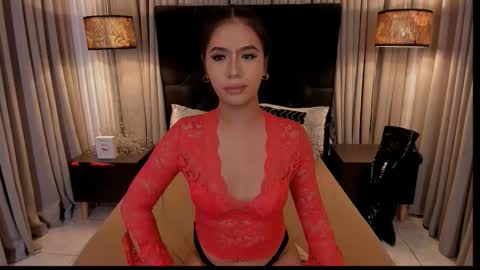 Snapshot of hugeirish2003 chatting on October 18, 1:54 am Irish online show from October 18, 1:54 am