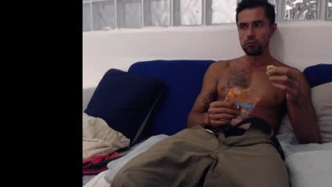 Colombian Milkman online show from February 2, 8:24 am