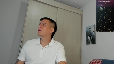 Hugo online show from January 15, 5:08 am