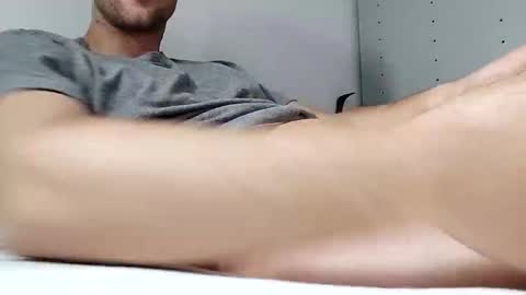 hukssss online show from December 21, 2:51 am