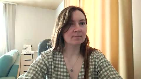 HumpyGrey online show from March 19, 6:41 am