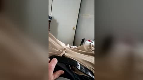 hung4u171197 online show from July 27, 3:53 pm